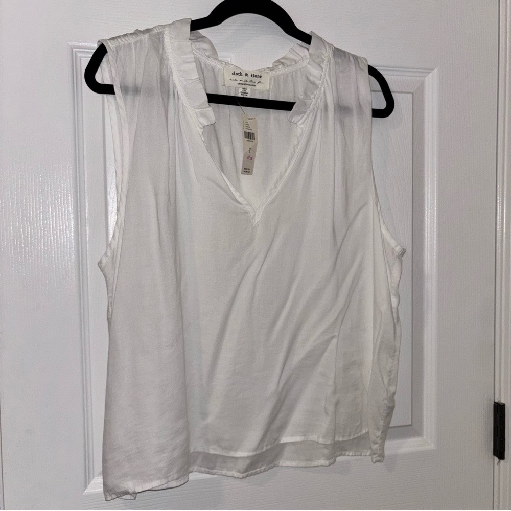 Cloth & Stone Ivory Sleeveless Tank Top